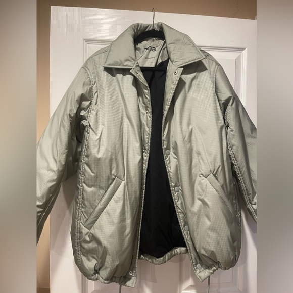 ARITZIA TNA Coaches Jacket - Picture 1 of 5